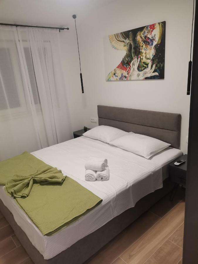 Stina Apartment Биоград на Мору Екстериор снимка