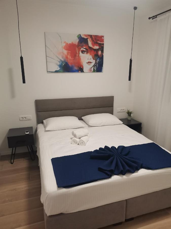 Stina Apartment Биоград на Мору Екстериор снимка