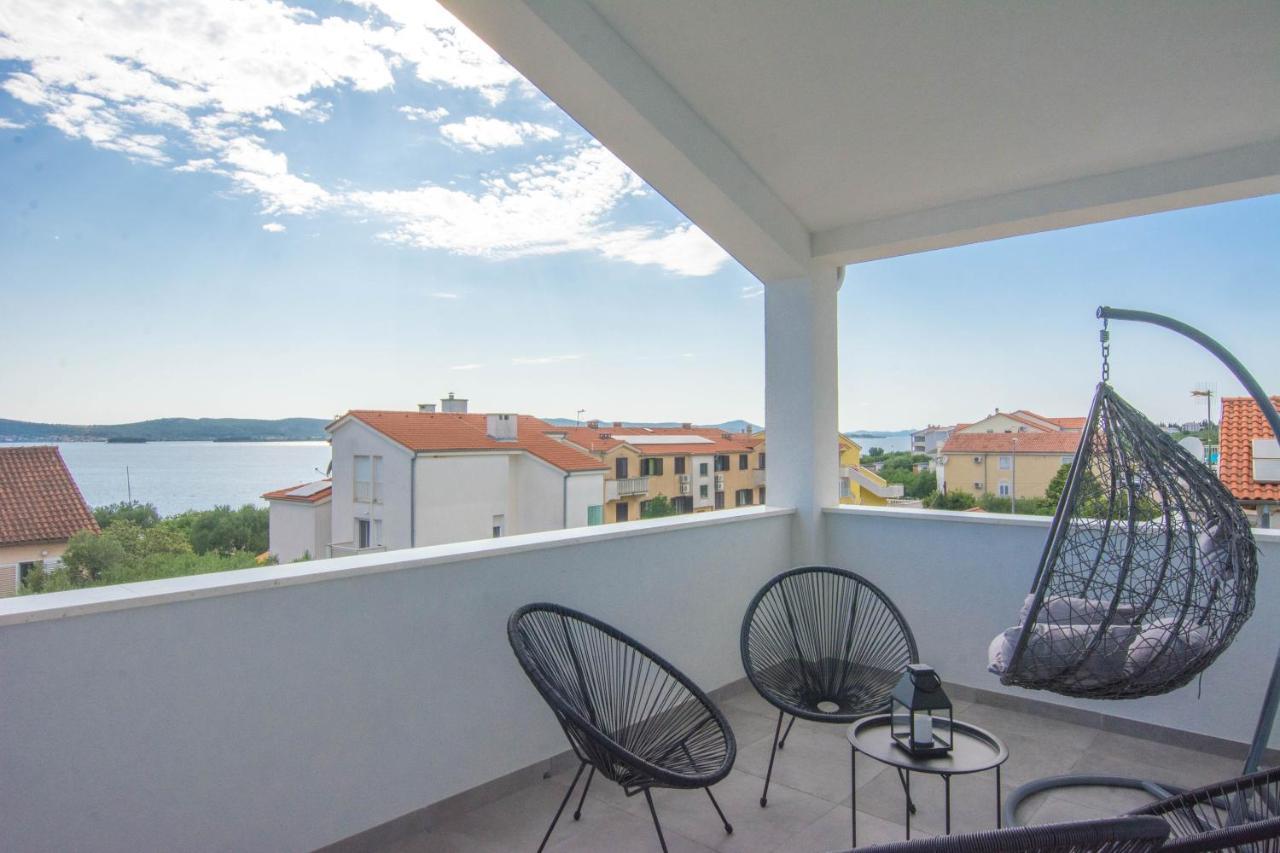 Stina Apartment Биоград на Мору Екстериор снимка