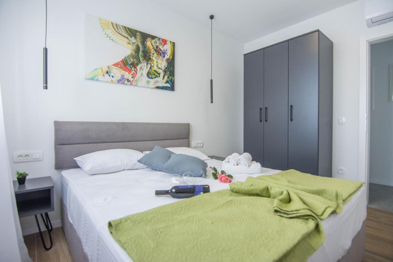 Stina Apartment Биоград на Мору Екстериор снимка