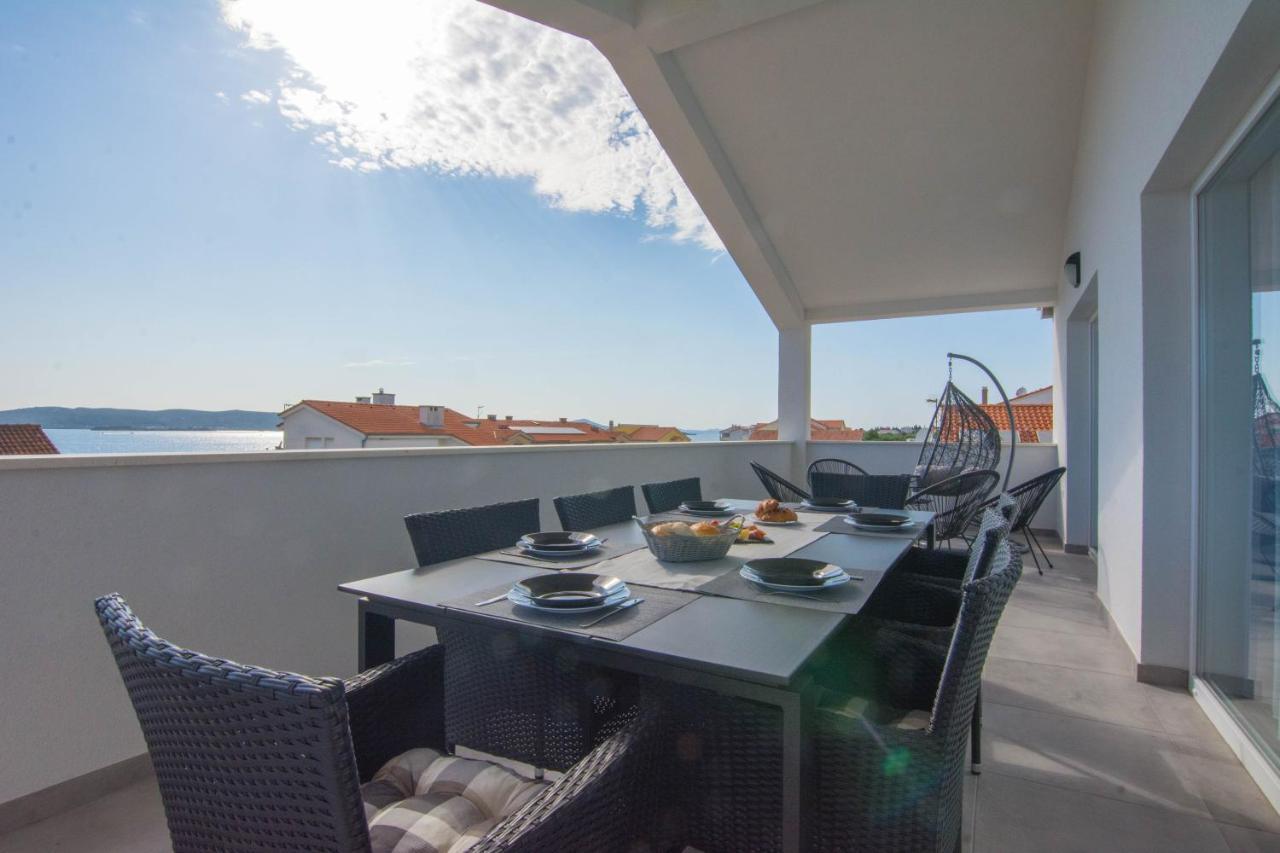 Stina Apartment Биоград на Мору Екстериор снимка