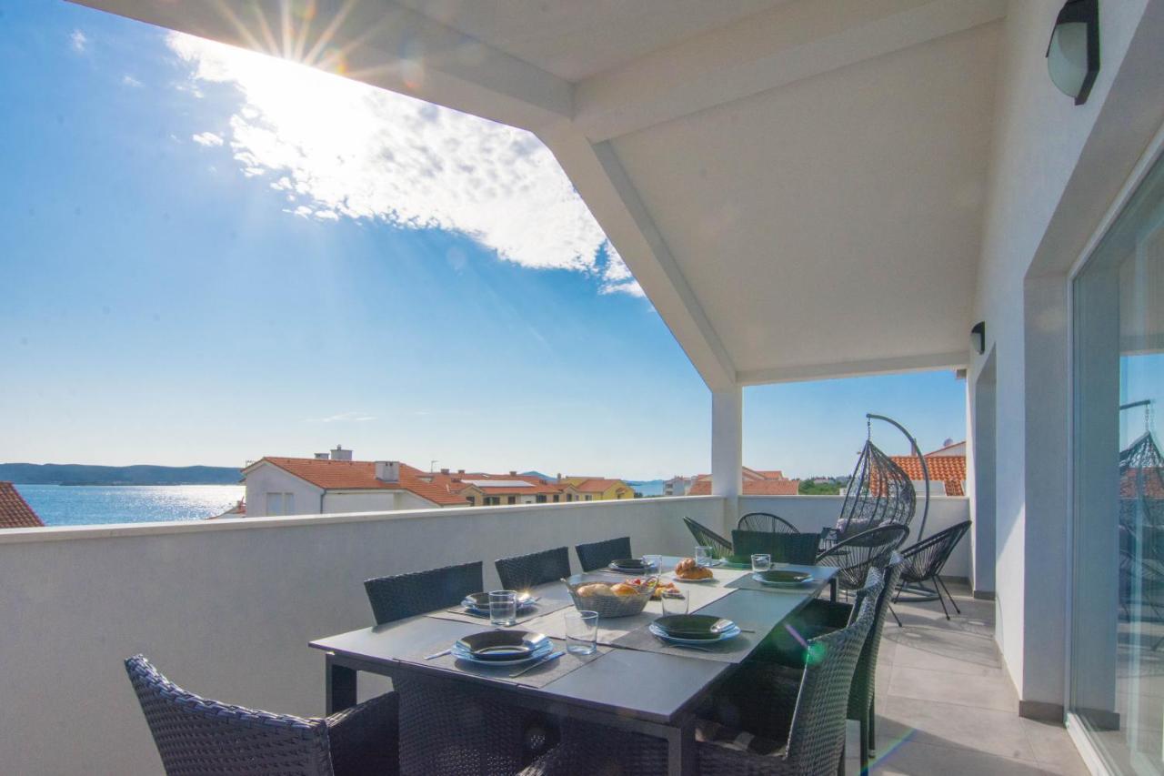 Stina Apartment Биоград на Мору Екстериор снимка