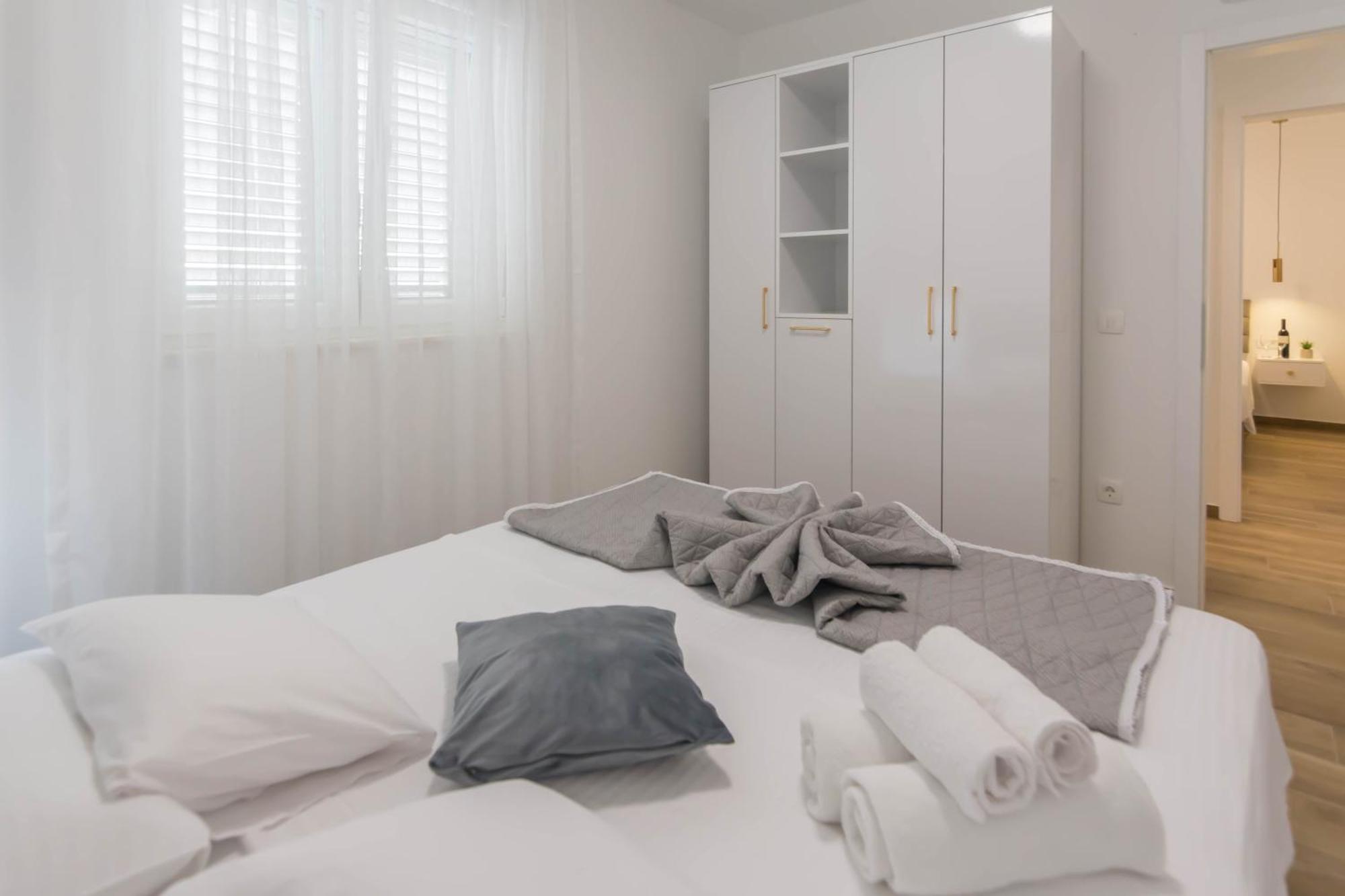 Stina Apartment Биоград на Мору Екстериор снимка
