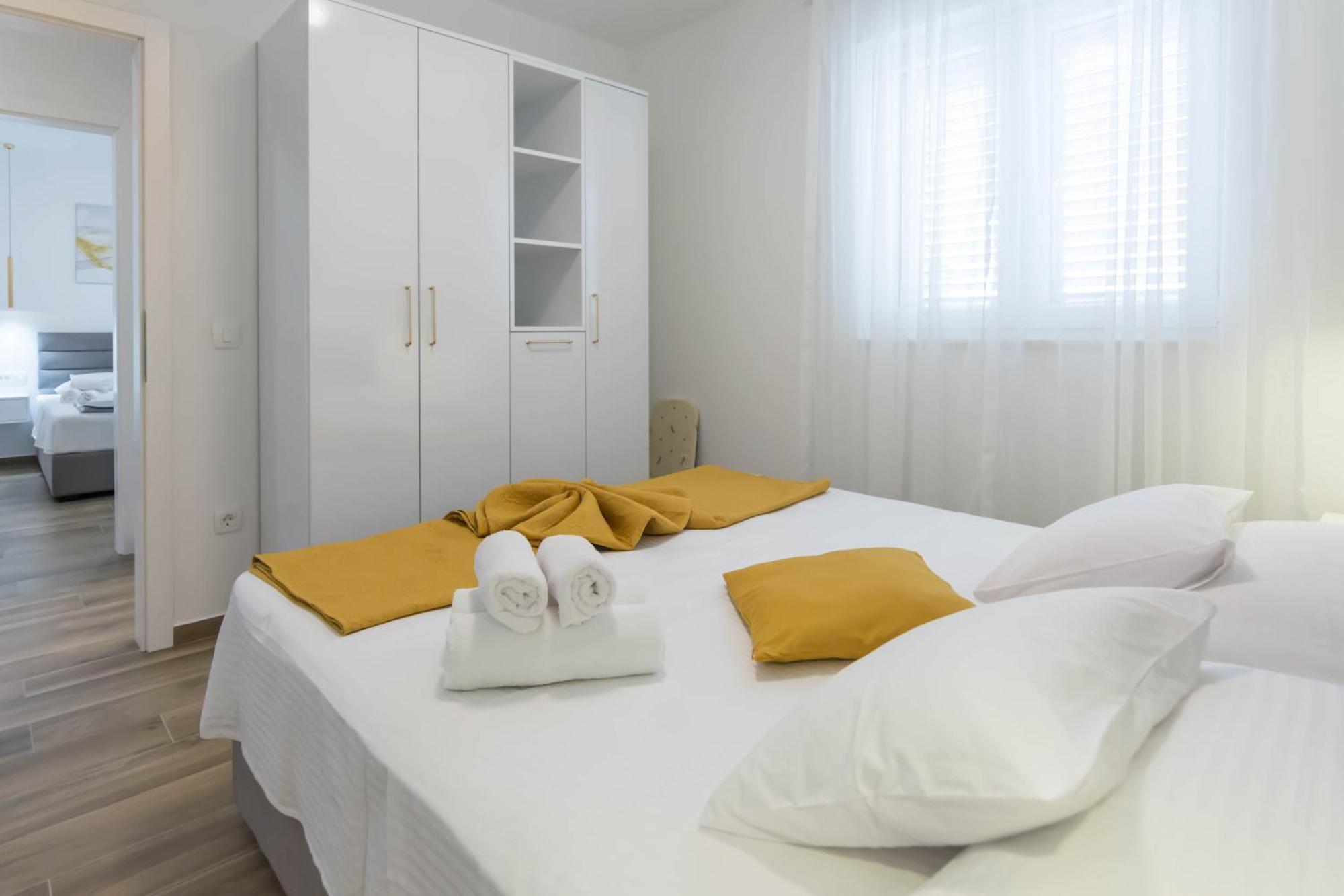 Stina Apartment Биоград на Мору Екстериор снимка