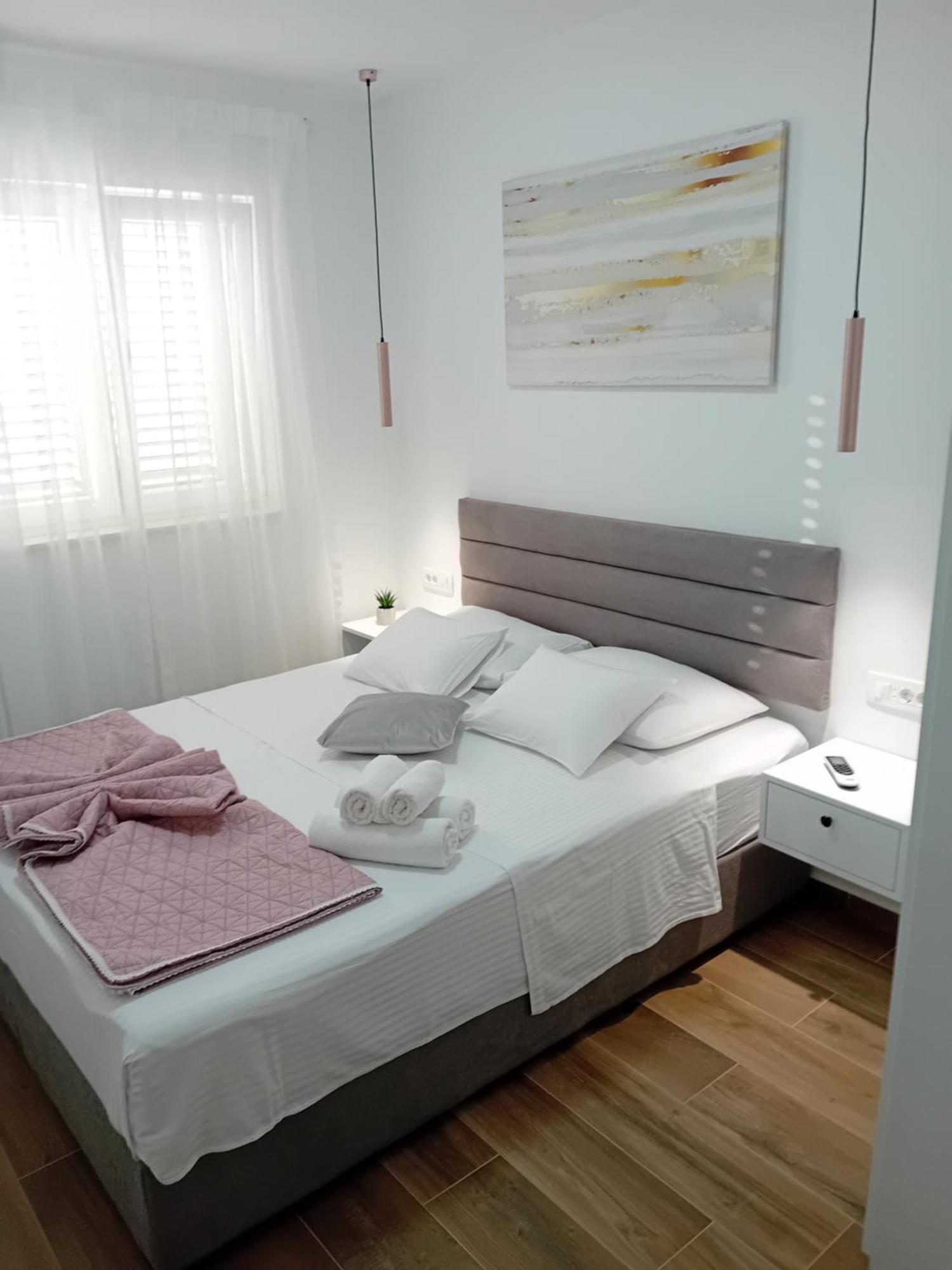 Stina Apartment Биоград на Мору Екстериор снимка
